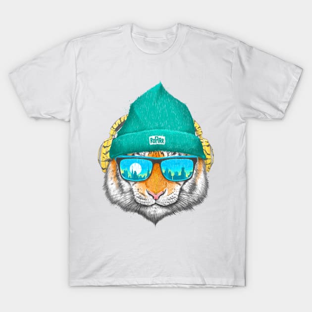 City tiger T-Shirt by NikKor